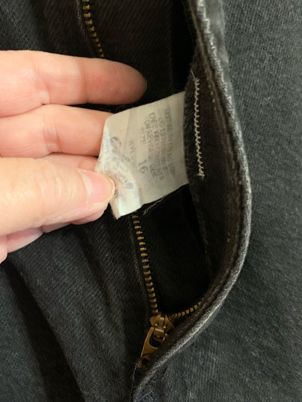 chic Black Boyfriend High-Rise Jeans - Picture 2 of 3